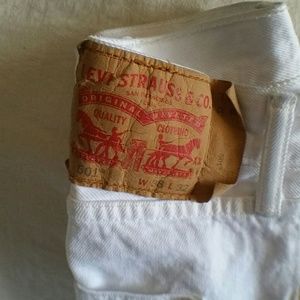 Levis 501 men jeans.